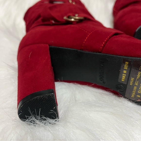Stylish Red Suede Women's Boots - Picture 8 of 9